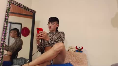 Snapshot of aliceusher_1 chatting on 01.30.25 J Ruiz online show from 01.30.25