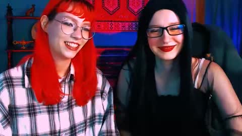 Snapshot of alicewelch_ chatting on 09.21.25 alicewelch_ online show from 09.21.25
