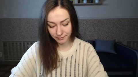 Snapshot of alicewonderful22 chatting on 12.15.24 Alice online show from 12.15.24