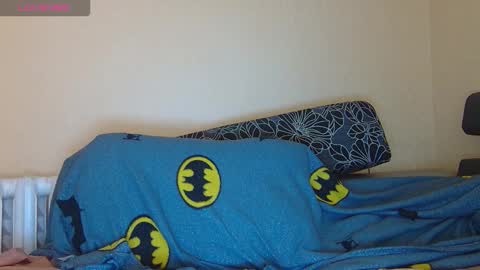 Snapshot of alicewoolfy chatting on 10.07.25 AliceWoolfy online show from 10.07.25