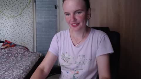 Snapshot of alicexbaby chatting on 05.25.26 Alicexbaby online show from 05.25.26