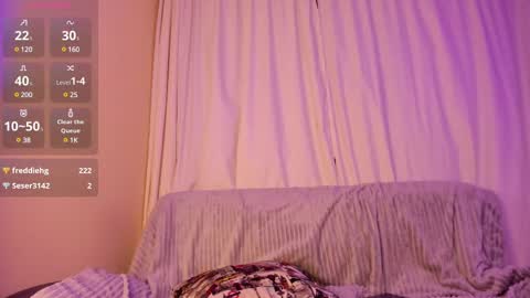 Alicia online show from 02.28.25