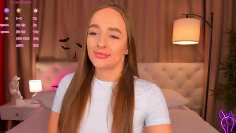 Mia online show from 11.05.25