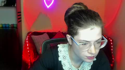 Snapshot of alicia_folow chatting on 01.17.25 Alicia online show from 01.17.25