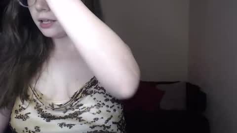 Snapshot of alicia_folow chatting on 02.07.25 Alicia online show from 02.07.25