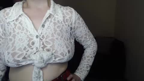 Snapshot of alicia_folow chatting on 02.09.25 Alicia online show from 02.09.25