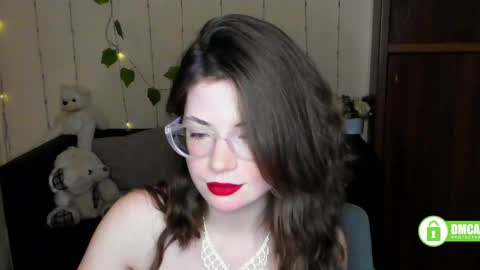 Snapshot of alicia_folow chatting on 02.14.25 Alicia online show from 02.14.25