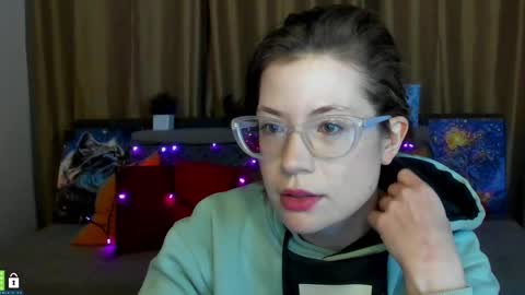 Snapshot of alicia_folow chatting on 02.16.25 Alicia online show from 02.16.25