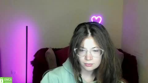 Snapshot of alicia_folow chatting on 09.09.25 Alicia online show from 09.09.25