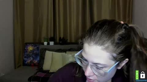 Snapshot of alicia_folow chatting on 10.09.25 Alicia online show from 10.09.25