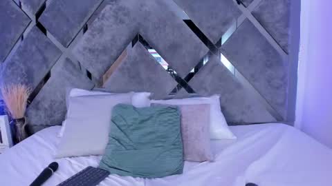 Alice  online show from 01.18.25