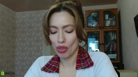 Alicia online show from 12.18.25