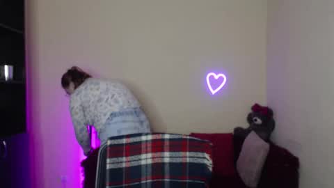 Alicia online show from 04.03.26