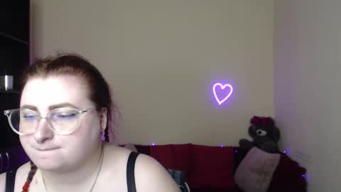 Alicia online show from 04.17.26