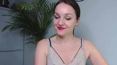 Alicia online show from 12.19.24
