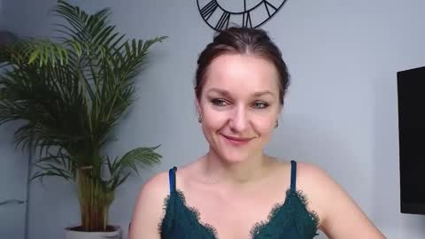 Alicia online show from 01.16.25