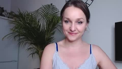 Alicia online show from 02.12.25