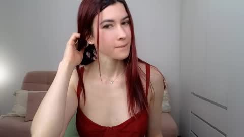 Snapshot of alicianoveli chatting on 10.24.25 alicianoveli online show from 10.24.25