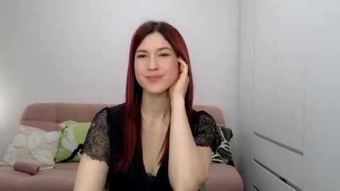 Snapshot of alicianoveli chatting on 11.01.25 alicianoveli online show from 11.01.25