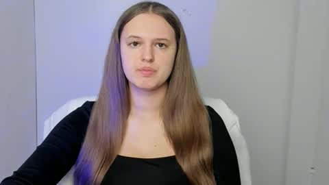 Snapshot of alicie_dream_ chatting on 10.09.25 Alicie online show from 10.09.25