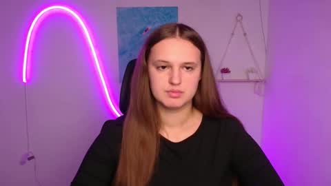 Snapshot of alicie_dream_ chatting on 10.10.25 Alicie online show from 10.10.25