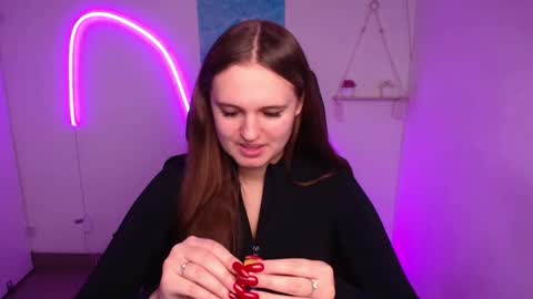 Snapshot of alicie_dream_ chatting on 11.10.25 Alicie online show from 11.10.25