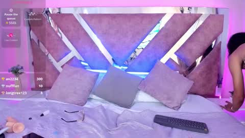 Ali Diaz online show from 10.18.25