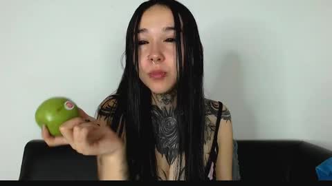    online show from 04.08.26