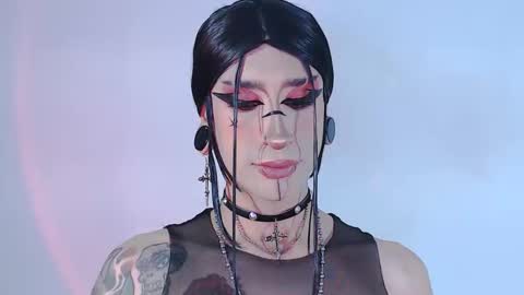     online show from 06.05.26