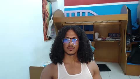 Snapshot of alienxmoon chatting on 09.27.25 alienxmoon online show from 09.27.25