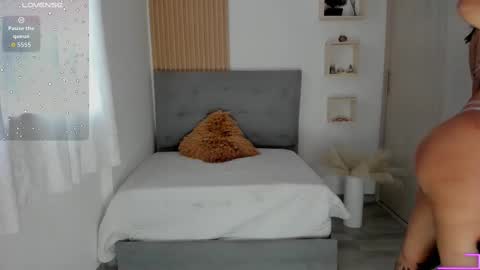 Snapshot of aliessiarose1 chatting on 10.07.25 Ali online show from 10.07.25