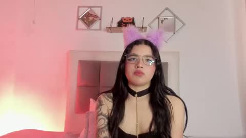 aliice_walker_ online show from 01.08.25