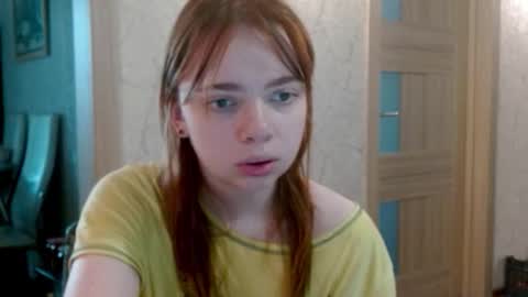 Snapshot of aliiice_stone chatting on 09.11.25 Alice online show from 09.11.25