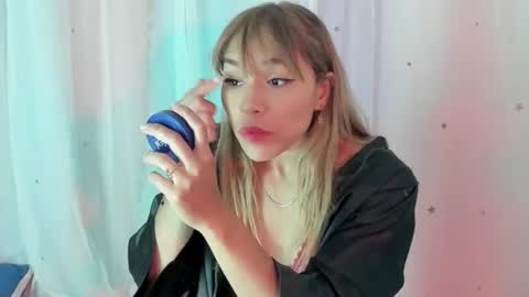 aliissa moree online show from 10.18.25