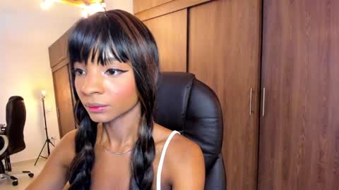 Snapshot of alika_houston chatting on 02.25.25 IG Alik nasso online show from 02.25.25