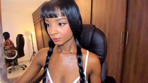 Snapshot of alika_houston chatting on 03.06.25 IG Alik nasso online show from 03.06.25