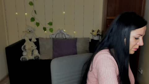 Alika online show from 12.16.24