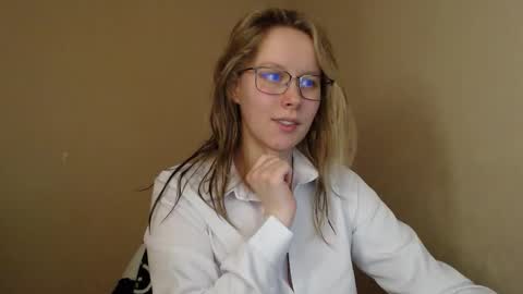 Snapshot of alinasei chatting on 02.08.26 alinasei online show from 02.08.26