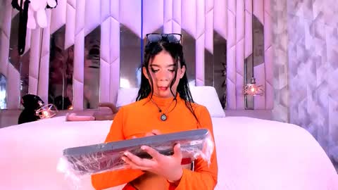 Snapshot of alinasweett chatting on 02.08.26 online show from 02.08.26