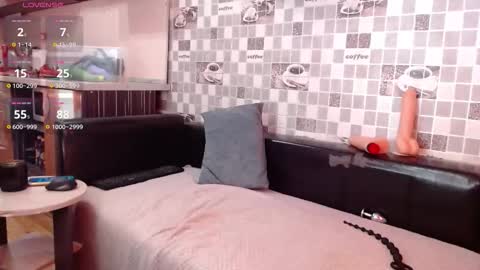 Snapshot of alinka4you chatting on 02.04.26 Alinka online show from 02.04.26