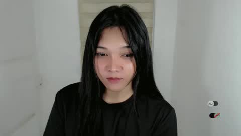 Snapshot of alisa_kiss_ chatting on 12.11.24 Shanti xhey online show from 12.11.24