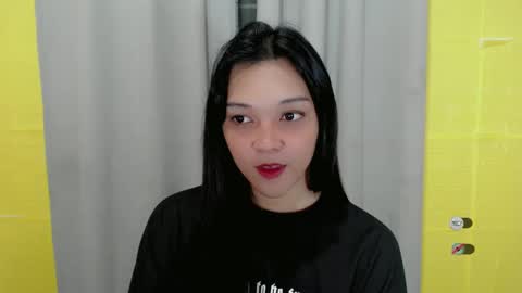 Snapshot of alisa_kiss_ chatting on 12.25.24 Shanti xhey online show from 12.25.24