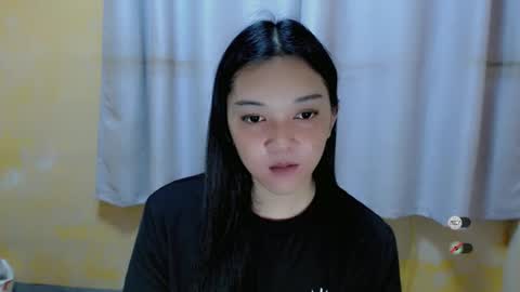 Snapshot of alisa_kiss_ chatting on 01.12.25 Shanti xhey online show from 01.12.25