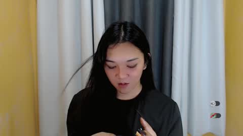 Snapshot of alisa_kiss_ chatting on 01.22.25 Shanti xhey online show from 01.22.25