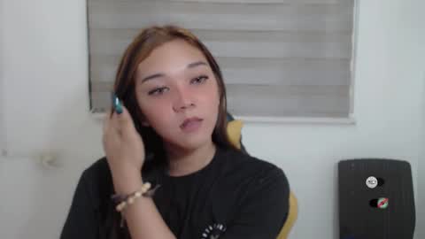 Snapshot of alisa_kiss_ chatting on 01.30.25 Shanti xhey online show from 01.30.25