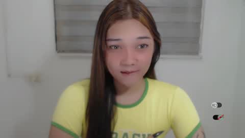 Snapshot of alisa_kiss_ chatting on 02.01.25 Shanti xhey online show from 02.01.25