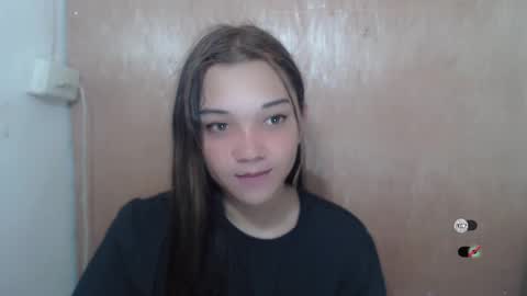 Snapshot of alisa_kiss_ chatting on 02.02.25 Shanti xhey online show from 02.02.25