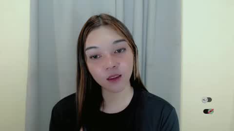 Snapshot of alisa_kiss_ chatting on 02.12.25 Shanti xhey online show from 02.12.25