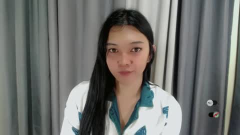 Snapshot of alisa_kiss_ chatting on 02.27.25 Shanti xhey online show from 02.27.25