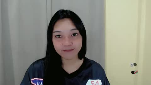 Snapshot of alisa_kiss_ chatting on 02.28.25 Shanti xhey online show from 02.28.25